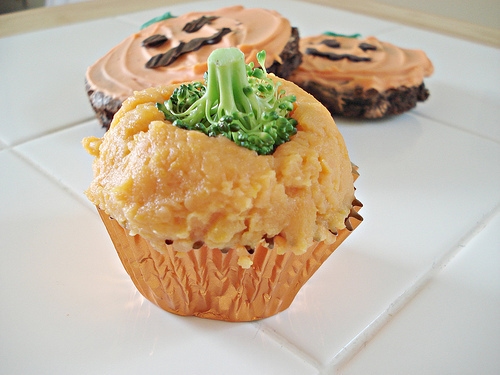 Halloween Meatloaf Cupcakes