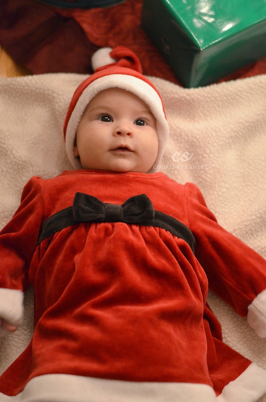 Sweet Baby's First Christmas *photo shoot*