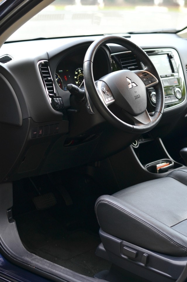 The 2014  Mitsubishi Outlander