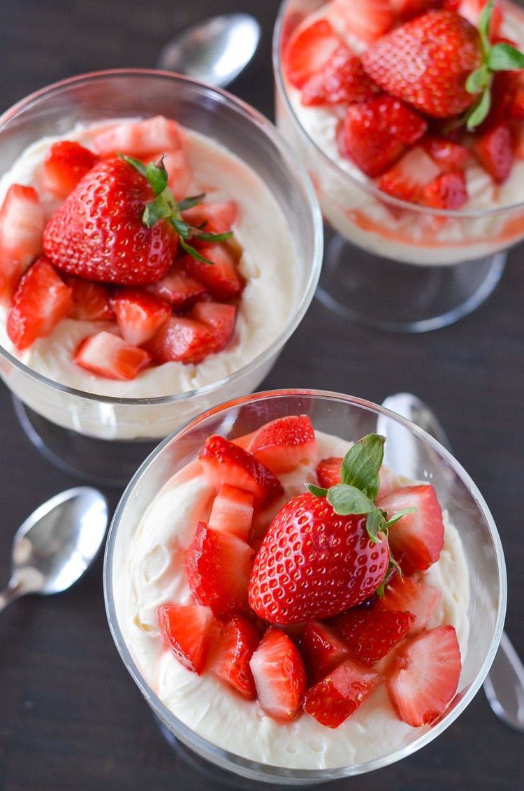 No Bake Strawberry Cheesecake