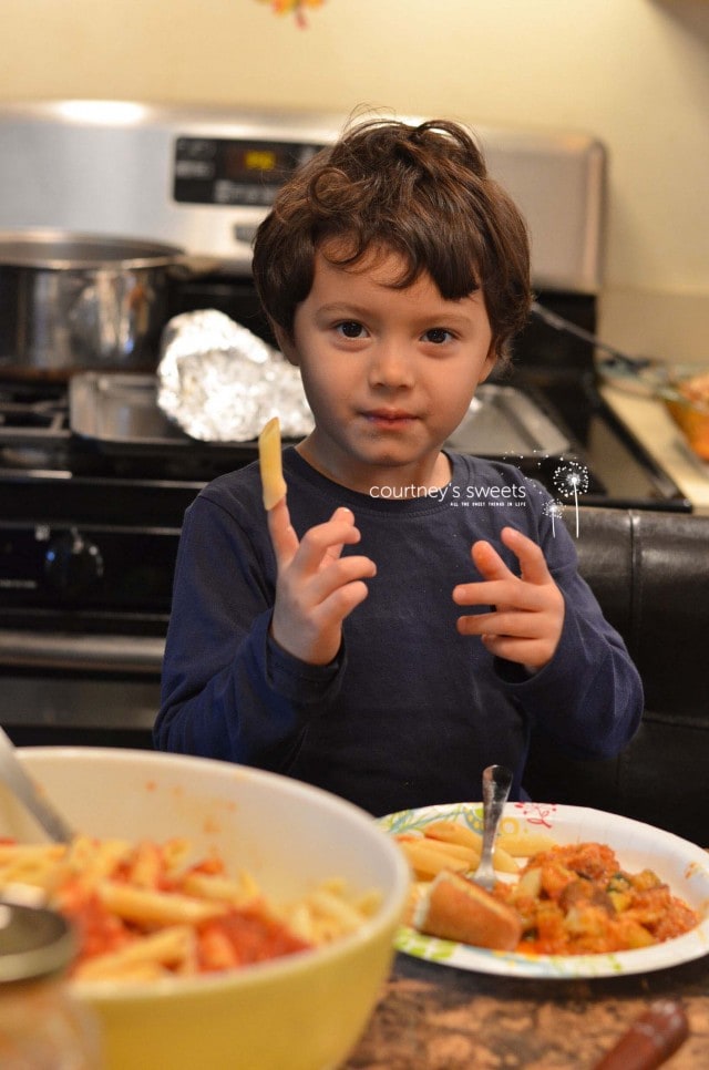 Chicken Parmesan with Zucchini and Mushrooms with Homemade Garlic Bread / Italian Surprise Party Feast. 2 Easy Recipes and find all the ingredients like Bertolli products at your local Ahold Supermarket!