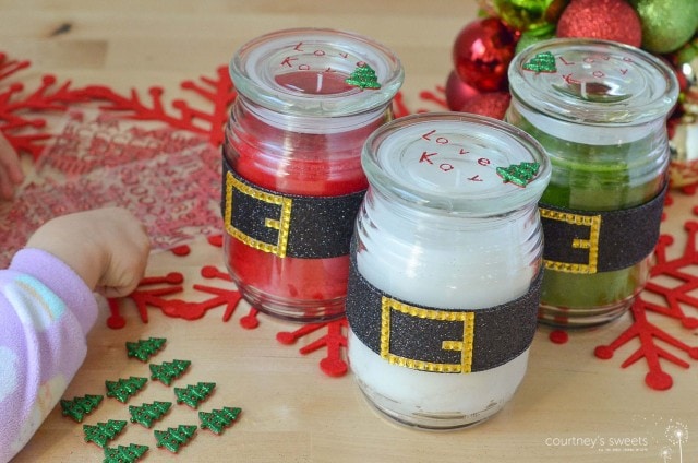 DIY GIft Santa Belt Holiday Candles - Super Simple Last minute holiday gift idea. Save money and make it at home! www.courtneyssweets.com