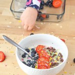 Best Oatmeal Recipe for Kids, Healthy Fun and Delicious Turn Frowns Into Smiles by making breakfast fun with foods your child loves! Sprinkles, chocolate, berries, the options are endless!