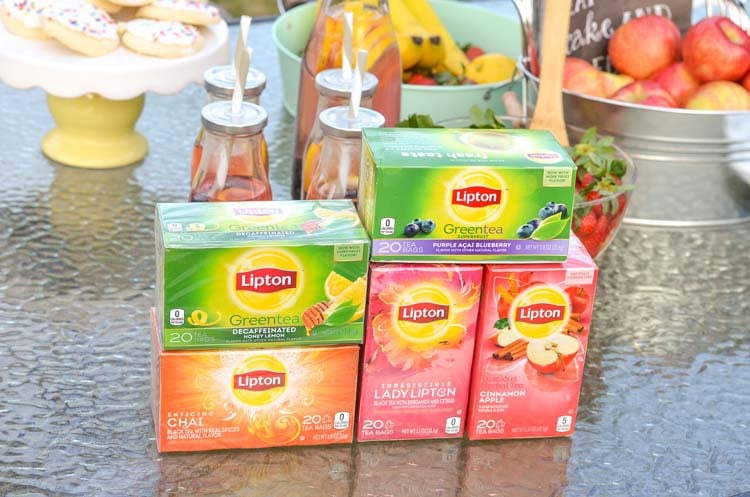 Ready for Spring Tea Party with Lipton - Quick and Easy party, fun for everyone!