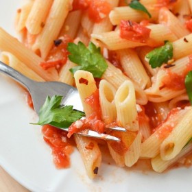 spicy garlic tomato marinara with penne pasta