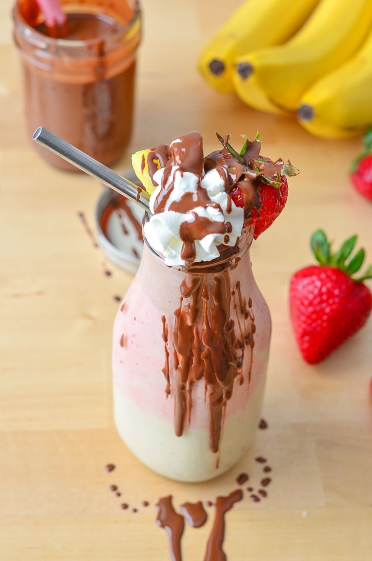 Healthy Banana Split Smoothie that you could easily enjoy for breakfast! Fun twist on the traditional dessert. 