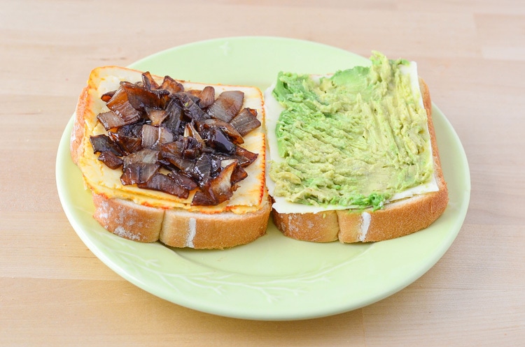 The American Muenster Grilled Cheese Sandwich - Creamy and Cheesy Grilled Cheese to Celebrate National Grilled Cheese Month with Sara Lee® Artesano™ Bread 