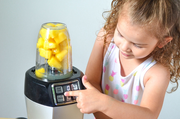 Refreshing and delicious Pineapple Lemonade Ice Pops! Make them fresh and healthy right at home for quick family friendly dessert!