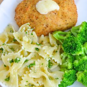 A delicious meal for the whole family to enjoy. Cook this entire meal in less than 40 minutes. Bowties Parmesan Garlic Butter Sauce with Barber Foods Chicken Cordon Bleu. Perfect for parties and entertaining.