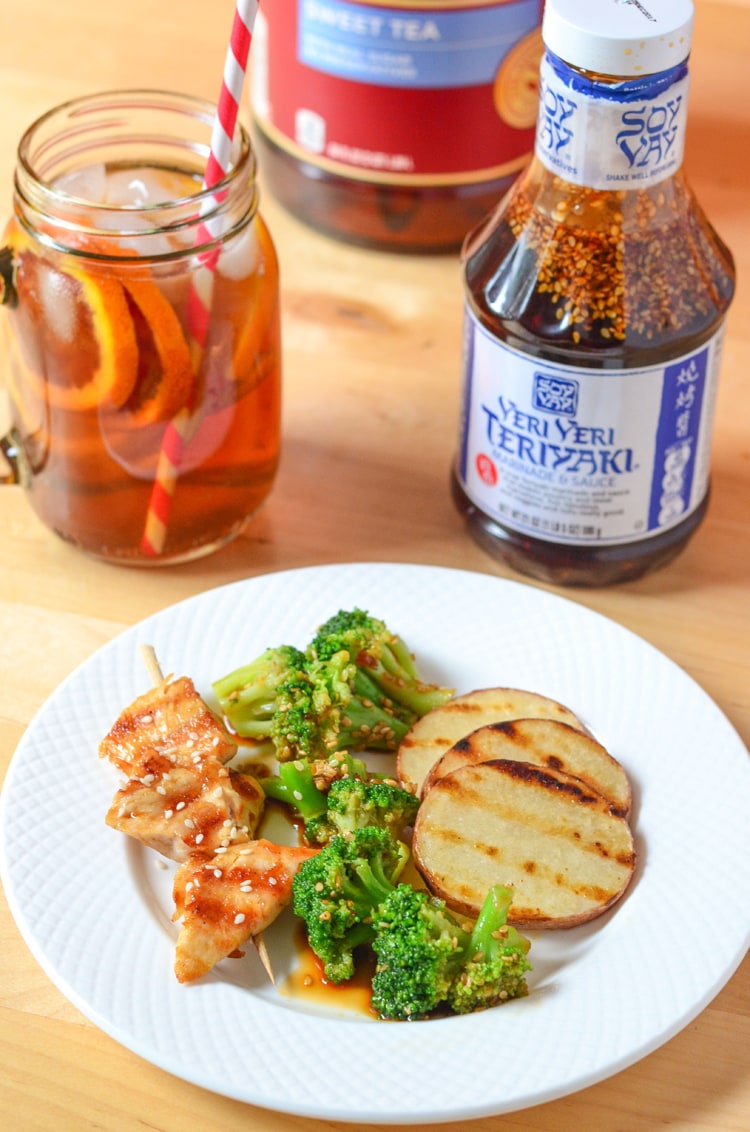 Teriyaki Chicken Skewers and Sweet Citrus Tea a tasty grilled meal with a refreshing tea mocktail. Healthy and delicious!