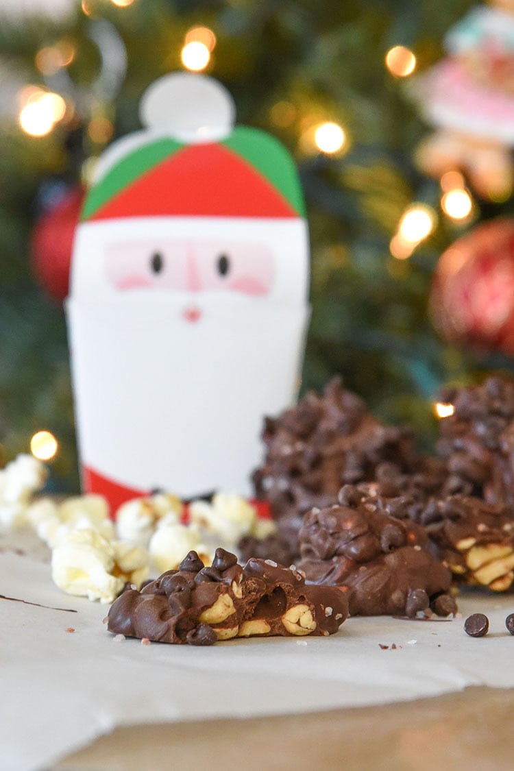 homemade holiday candy chocolate peanut clusters