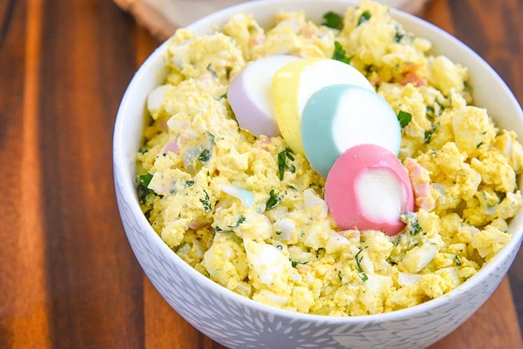 Simple Egg Salad Recipe (VIDEO) - Courtney's Sweets