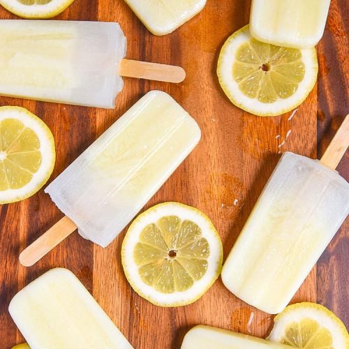 Quick and Easy Lemonade Ice Pops ~ The Moody Blonde