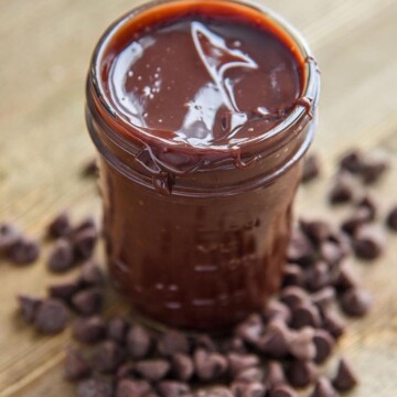 Our Easy Chocolate Ganache recipe can be the perfect fruit dip, chocolate ganache frosting, or even whip it for the best whipped chocolate ganache frosting. So easy to make and eat!