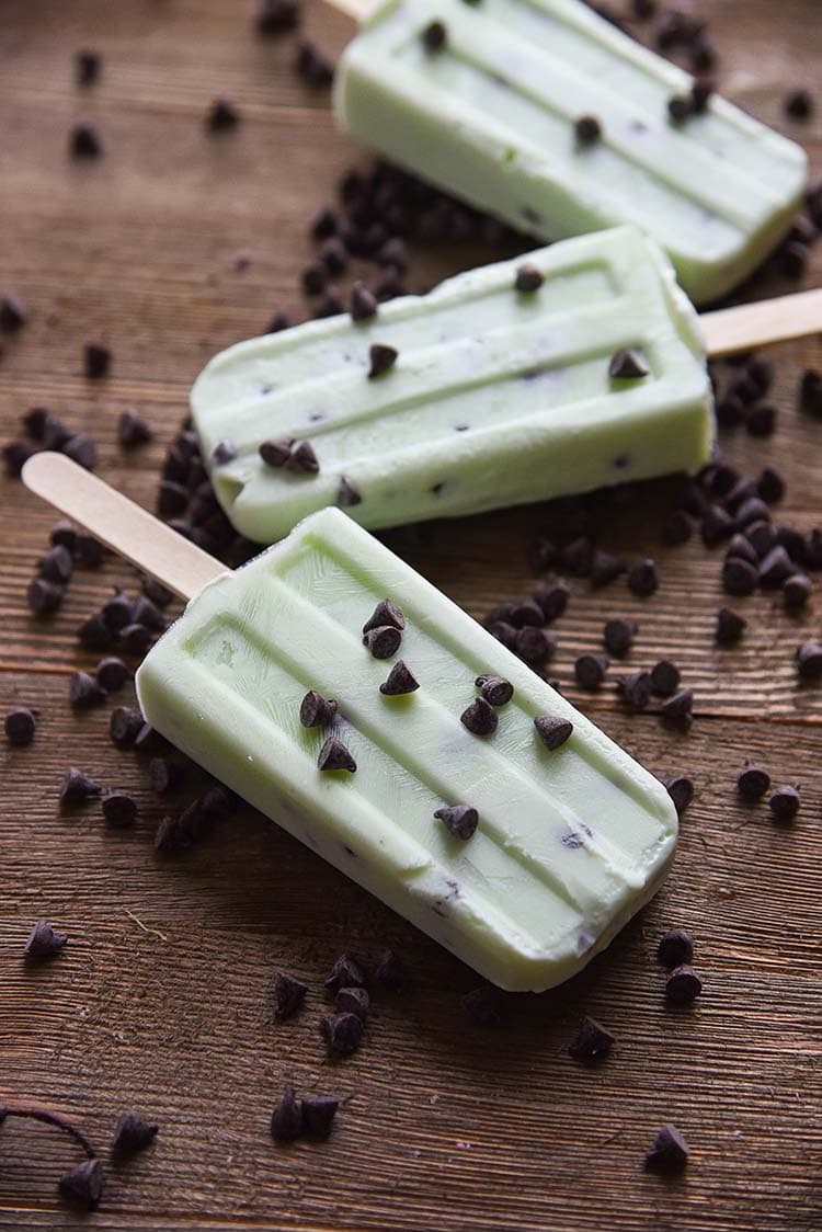 Mint Chocolate Chip Popsicles 