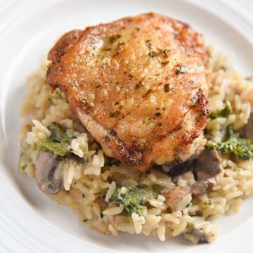 Garlic Chicken Thighs with White Cheddar Broccoli Mushroom Rice