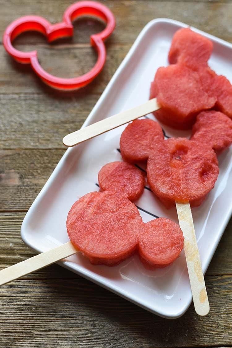 Easy Minnie Mouse Watermelon Pops