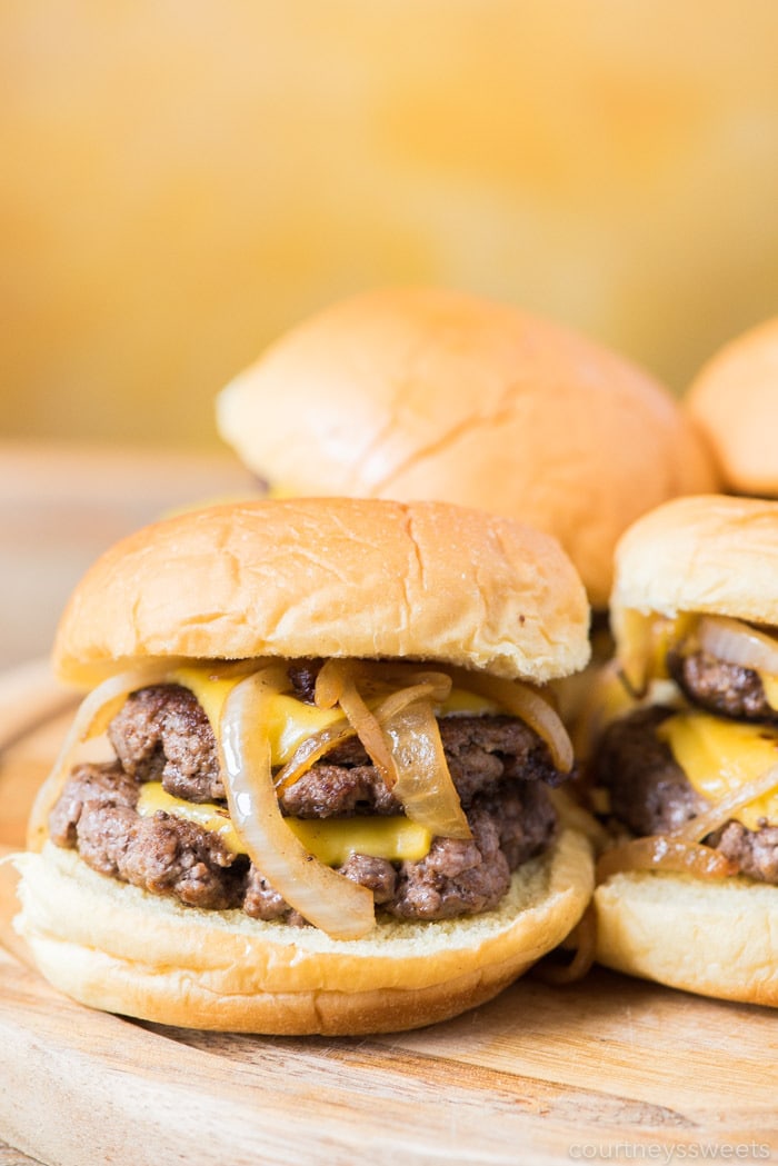 cheeseburger sliders