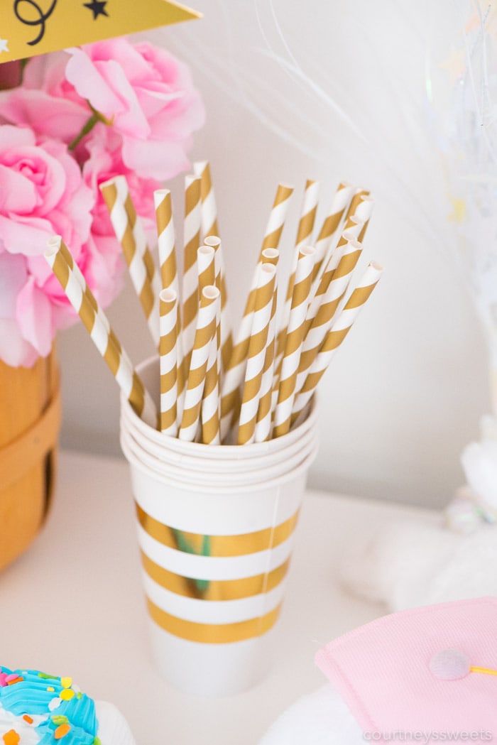 easy graduation party straws and cups