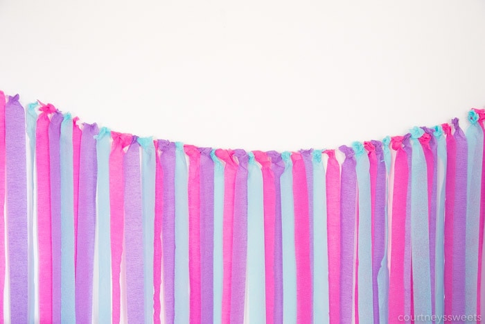 diy streamer wall for mermaid party