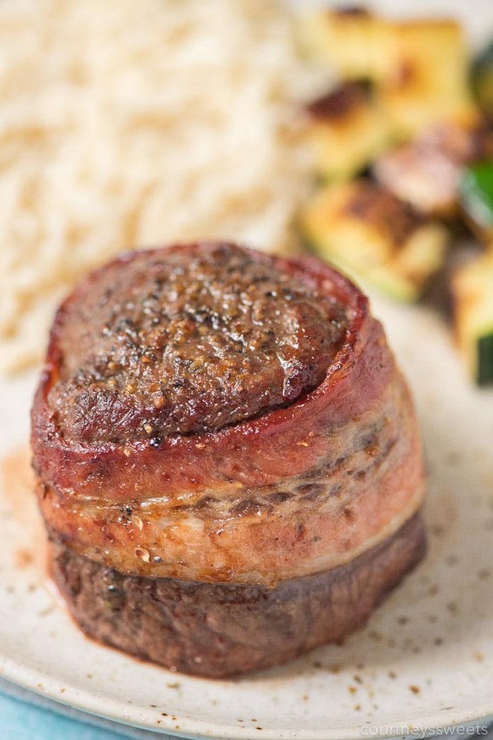 bacon wrapped filet mignon