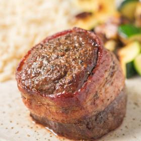 air fryer filet mignon with bacon