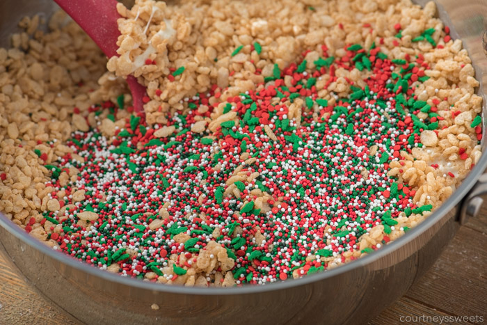 sprinkles christmas rice krispie treats