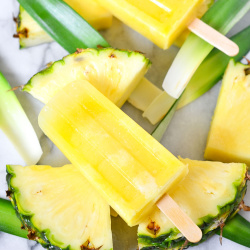 pineapple lemonade popsicles
