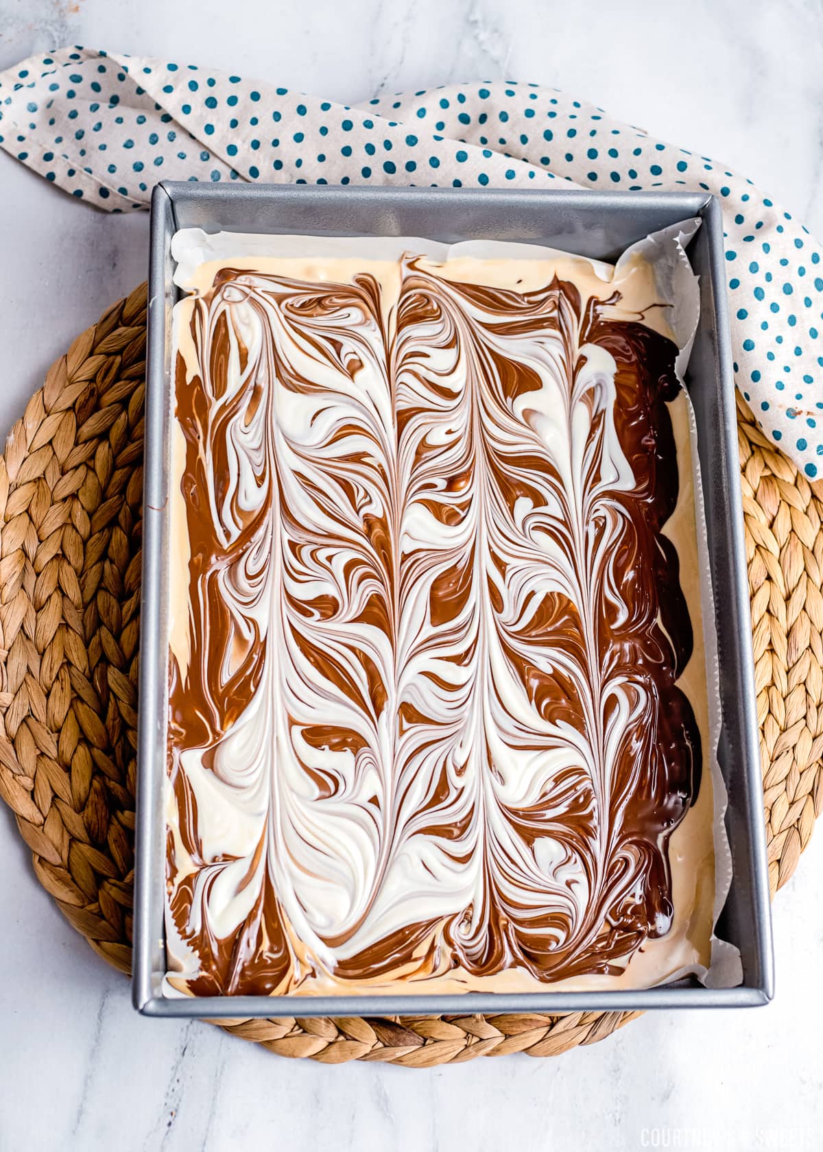 tiger butter in a baking pan