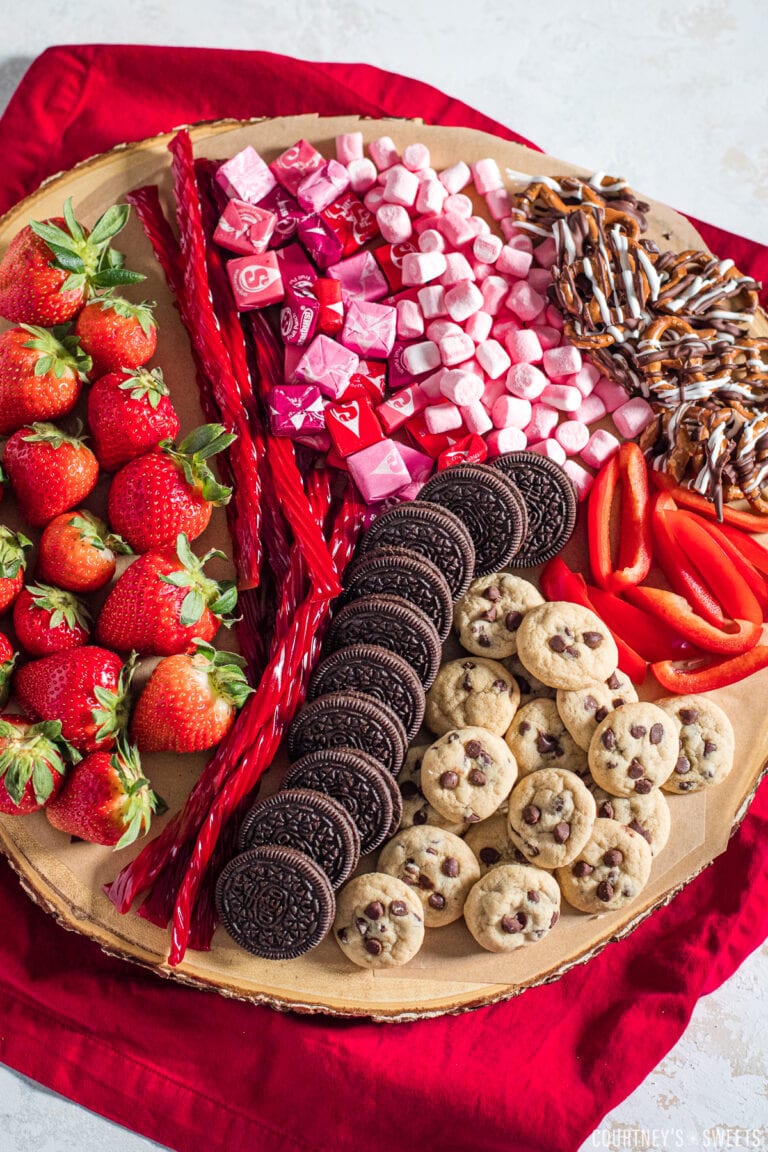 valentine's day charcuterie board.