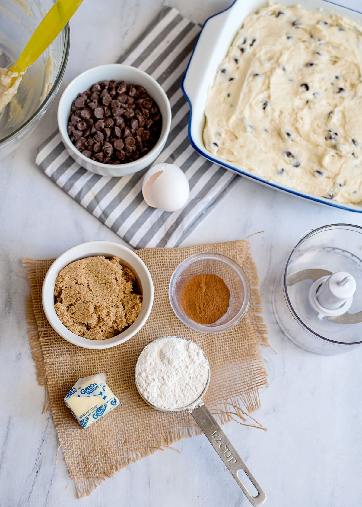 ingredients for coffee cake topping measured out in little bowls.