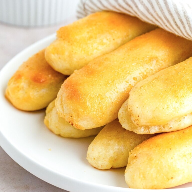 olive garden breadsticks copycat recipe.