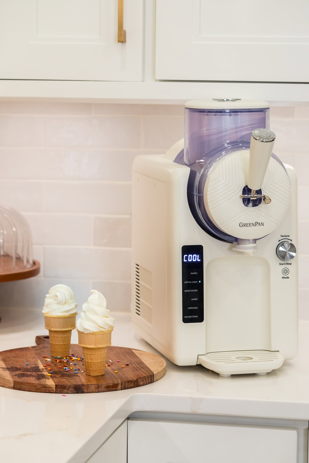 Vanilla soft serve ice cream cones made using the GreenPan Frost frozen ice cream and frozen drink maker.
